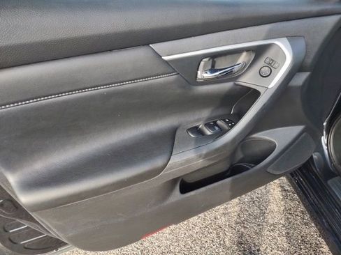 Used 2017 Nissan Altima 2.5 SL image 10