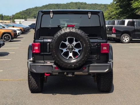 Used 2022 Jeep Wrangler Unlimited Rubicon w/ LED Lighting Group AWD/4WD image 7