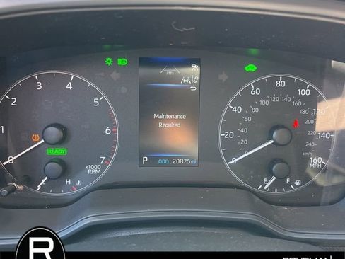 Used 2024 Toyota Corolla LE image 12