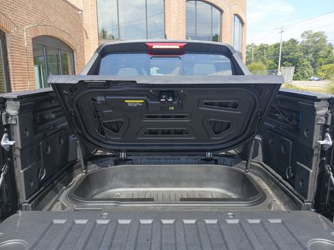 New 2025 Hyundai Santa Cruz Limited image 32