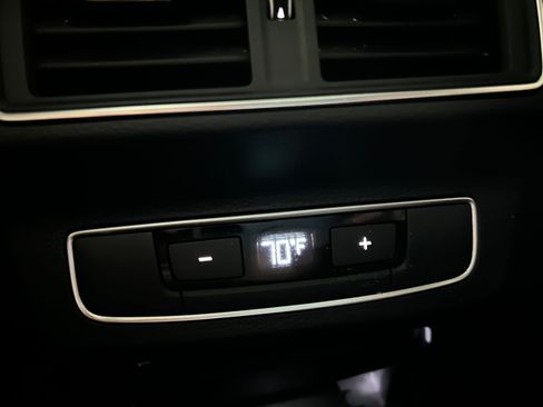 Used 2018 Audi Q5 2.0T Premium Plus w/ Premium Plus Package image 31