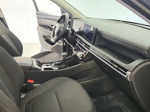 Used 2025 Hyundai Tucson SEL AWD/4WD image 36