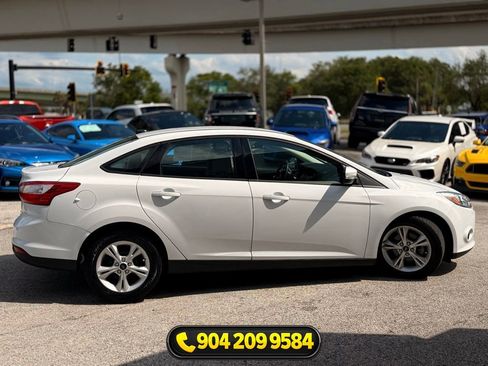 Used 2014 Ford Focus SE FWD image 9