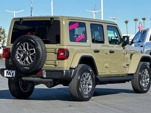 New 2026 Jeep Wrangler Unlimited Sahara AWD/4WD image 3