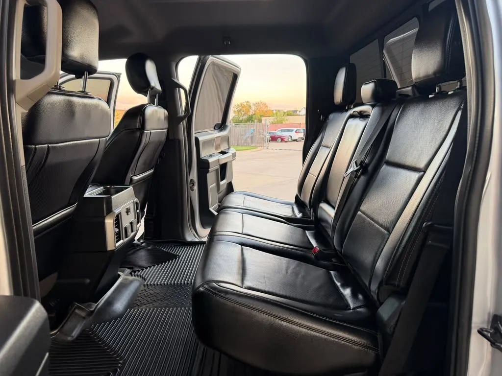 Used 2018 Ford F250 Lariat w/ Chrome Package AWD/4WD image 19