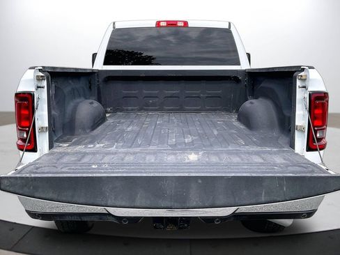 Used 2025 RAM 2500 Big Horn AWD/4WD image 26
