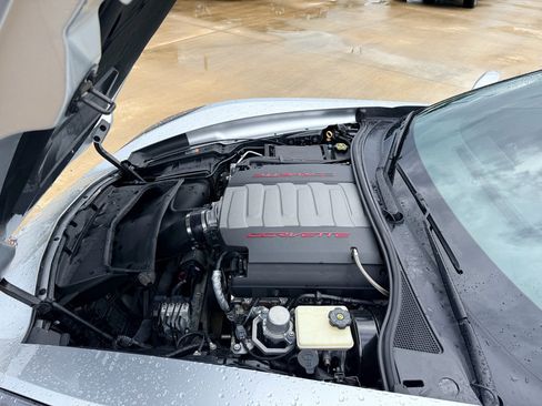 Used 2016 Chevrolet Corvette Stingray Coupe RWD image 33