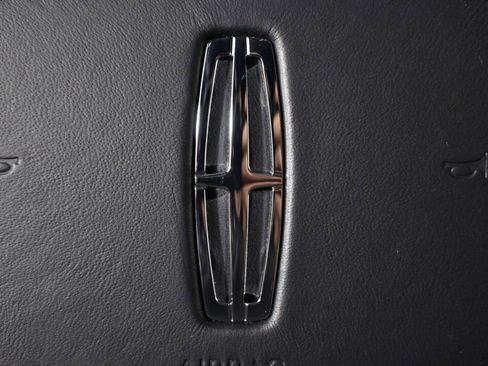 New 2026 Lincoln Navigator L Black Label AWD/4WD image 33