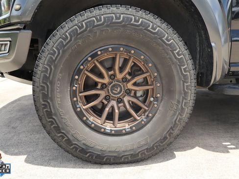 Used 2017 Ford F150 Raptor w/ Equipment Group 801A Mid AWD/4WD image 10