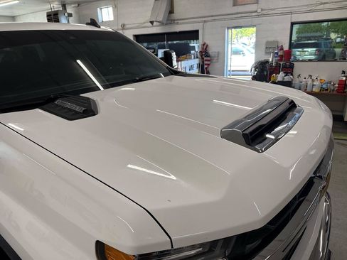 Used 2024 Chevrolet Silverado 2500 LT AWD/4WD image 69