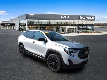 Used 2021 GMC Terrain SLE w/ Driver Convenience Package