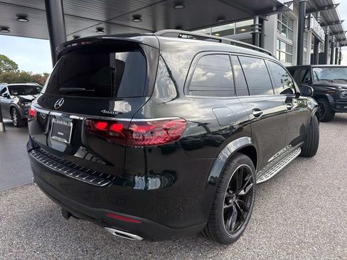 Used 2024 Mercedes-Benz GLS 450 4MATIC image 7