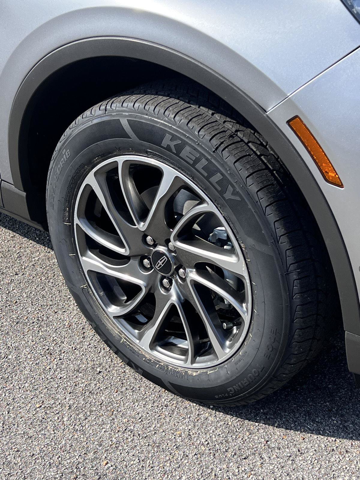 Used 2022 Lincoln Corsair FWD w/ Equipment Group 101A image 38