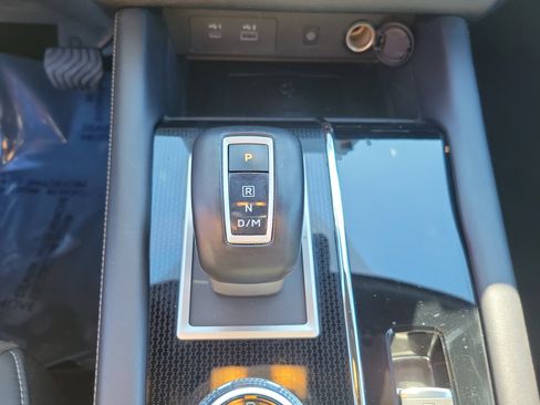 Used 2022 Mitsubishi Outlander SE image 31