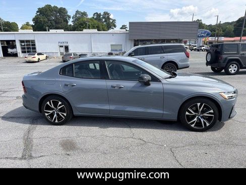 Used 2024 Volvo S60 B5 Plus FWD image 8