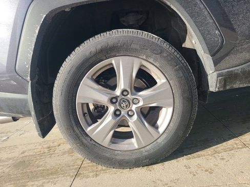 Used 2025 Toyota RAV4 XLE image 10