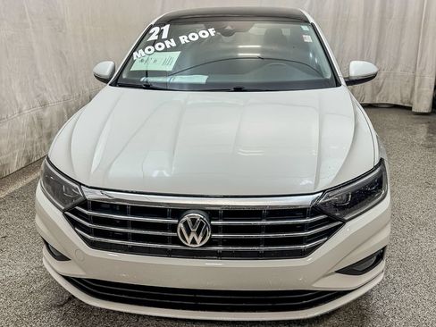 Used 2021 Volkswagen Jetta SEL Premium FWD image 5