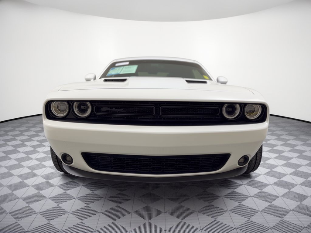 Used 2019 Dodge Challenger SXT w/ Blacktop Package RWD image 6