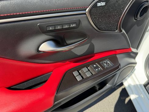 Used 2019 Lexus ES 350 F Sport w/ Accessory Package FWD image 13