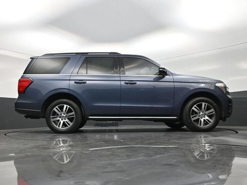 Used 2023 Ford Expedition XLT RWD image 25