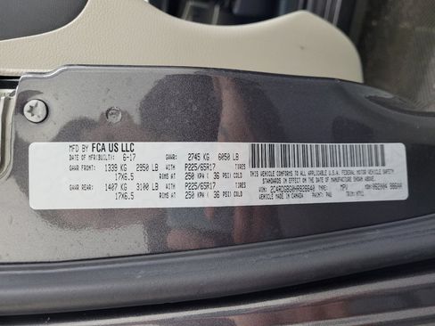 Used 2017 Dodge Grand Caravan SE w/ Power Window Group FWD image 33