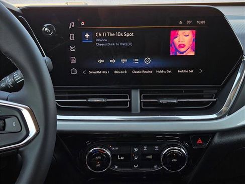 New 2026 Chevrolet Trax LT w/ Driver Confidence Package image 15