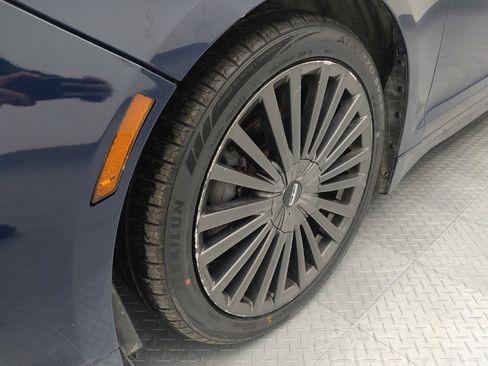 Used 2018 Lincoln MKZ Reserve image 31