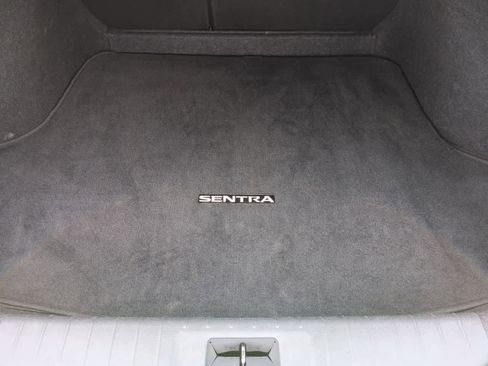 Used 2024 Nissan Sentra SV image 32