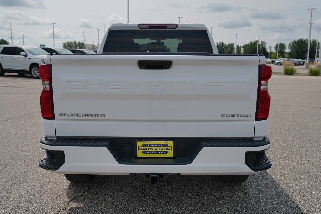 Used 2020 Chevrolet Silverado 1500 Custom w/ Trailering Package AWD/4WD image 8