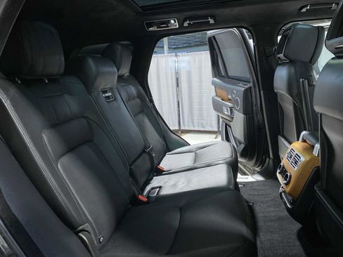 Used 2018 Land Rover Range Rover Supercharged AWD/4WD image 13