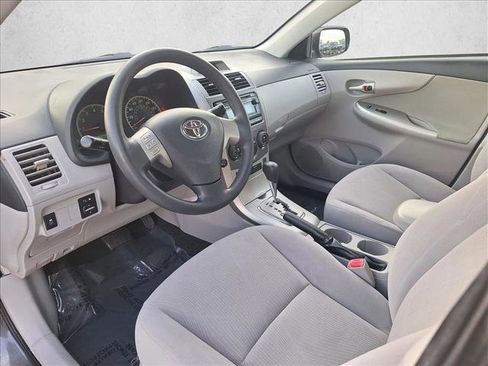 Used 2012 Toyota Corolla LE image 9