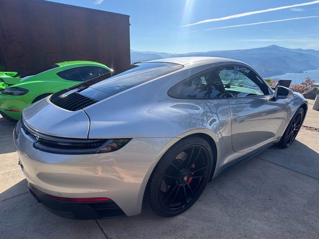 Used 2024 Porsche 911 Carrera 4 GTS AWD/4WD image 8