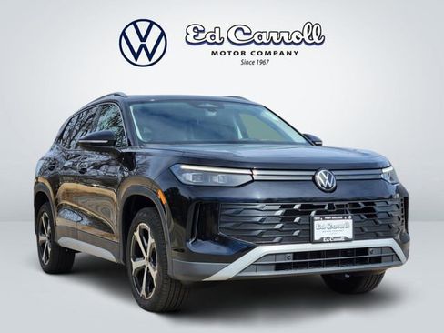 New 2026 Volkswagen Tiguan SE AWD/4WD image 3