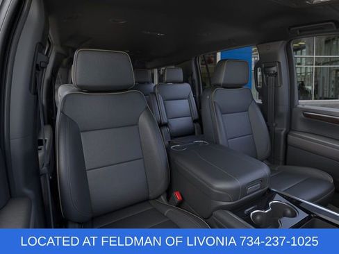 New 2025 Chevrolet Suburban Premier image 16