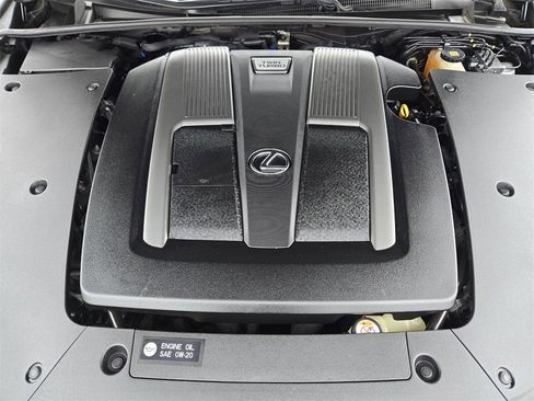 Used 2018 Lexus LS 500 image 31