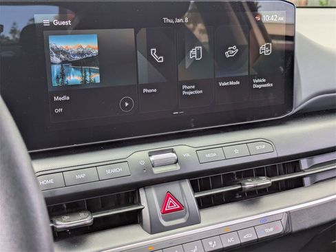 Used 2025 Kia K4 LXS image 21