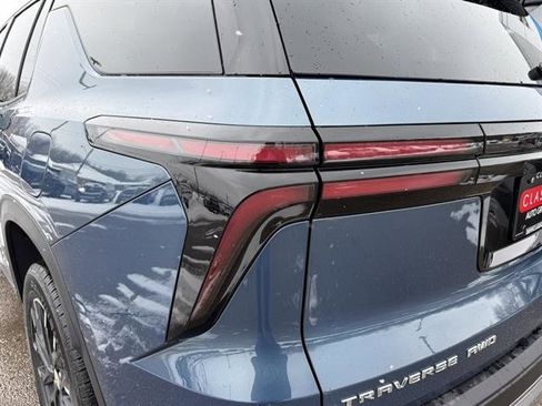 New 2026 Chevrolet Traverse LT w/ Sun and Wheel Package image 31