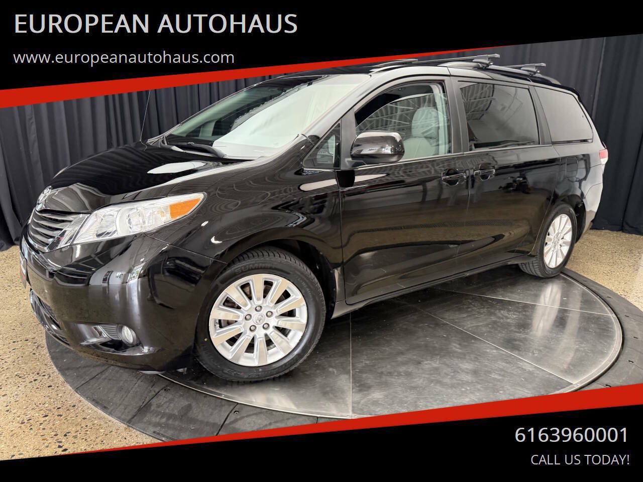 Used 2013 Toyota Sienna XLE AWD/4WD image 1