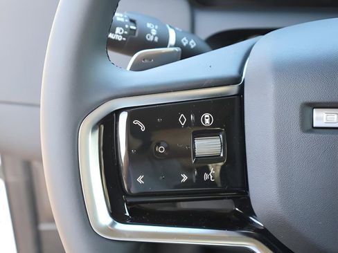 New 2025 Land Rover Discovery Sport S AWD/4WD image 32