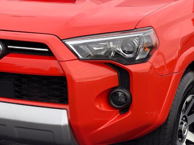Certified 2024 Toyota 4Runner TRD Off-Road Premium w/ Off Road Premium Plus Package AWD/4WD image 11