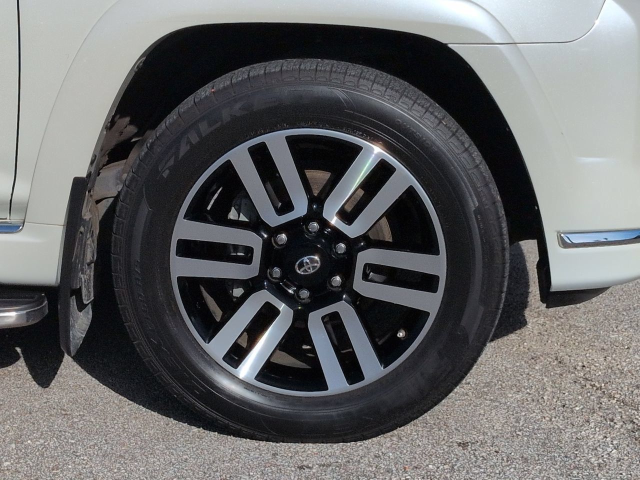 Used 2021 Toyota 4Runner Limited RWD image 10