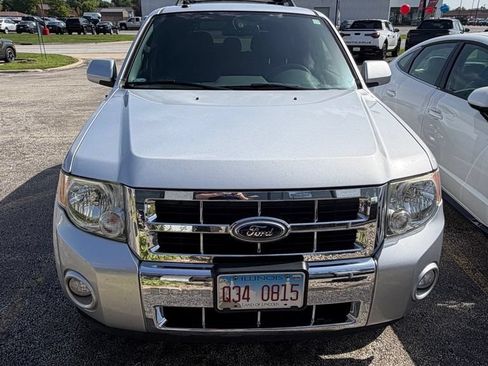 Used 2012 Ford Escape Limited w/ Class II Trailer Tow Pkg AWD/4WD image 3