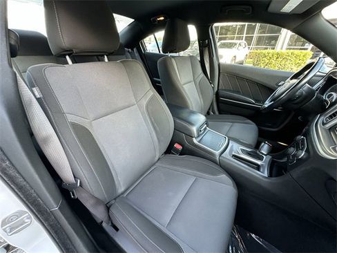 Used 2022 Dodge Charger SXT image 28