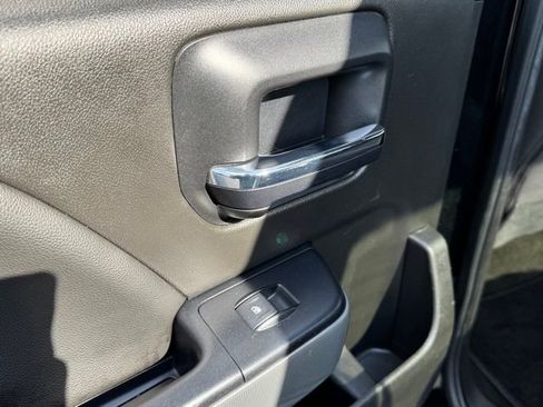 Used 2018 Chevrolet Silverado 1500 LT w/ All Star Edition image 14