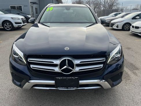 Used 2019 Mercedes-Benz GLC 300 4MATIC w/ Premium Package image 8