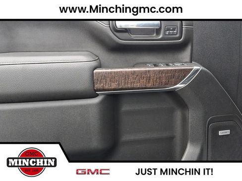 Used 2020 GMC Sierra 2500 Denali w/ Denali Ultimate Package AWD/4WD image 13