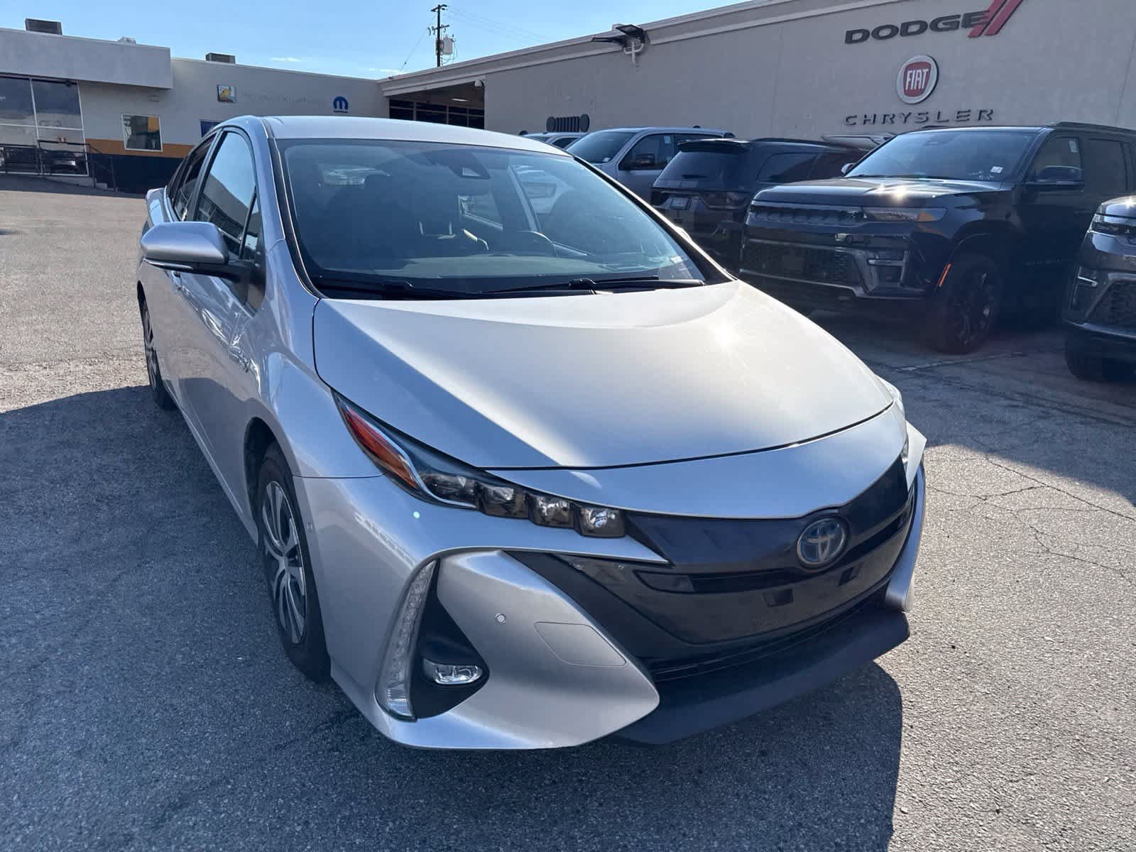 Used 2021 Toyota Prius Prime Limited FWD image 7