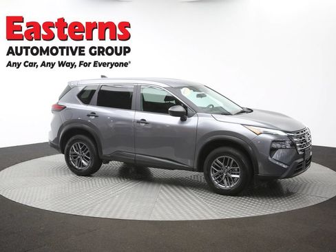 Used 2024 Nissan Rogue S AWD/4WD image 48