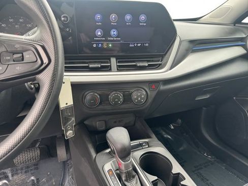 Used 2024 Chevrolet Trax LS FWD image 15