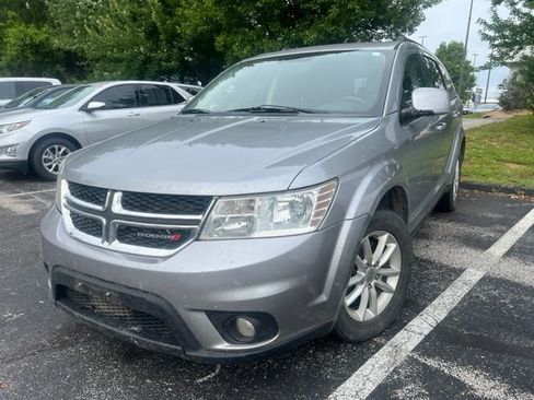 Used 2017 Dodge Journey SXT w/ Comfort/Convenience Group AWD/4WD image 1